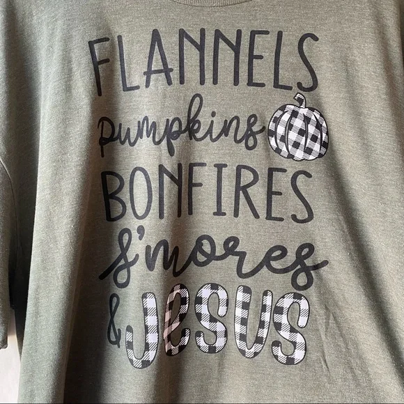 Womens Love in Faith Christian t tee shirt fall size xxxl 3xl - Picture 2 of 6